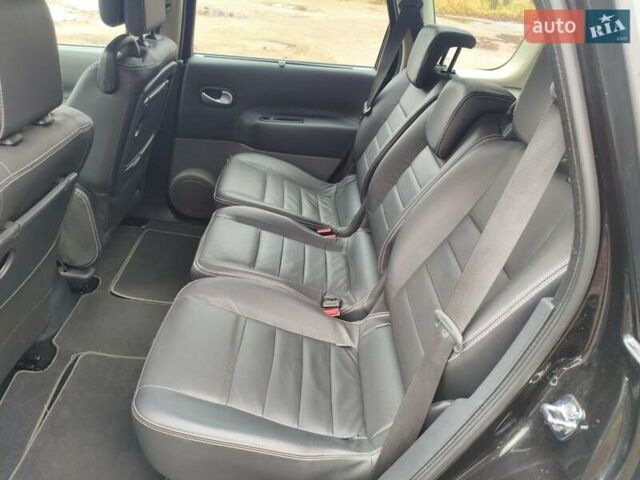 Черный Рено Гранд Сценик, объемом двигателя 2 л и пробегом 110 тыс. км за 7150 $, фото 37 на Automoto.ua