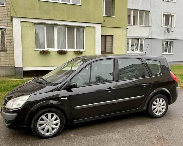 Чорний Рено Гранд Сценік, об'ємом двигуна 2 л та пробігом 208 тис. км за 5250 $, фото 6 на Automoto.ua