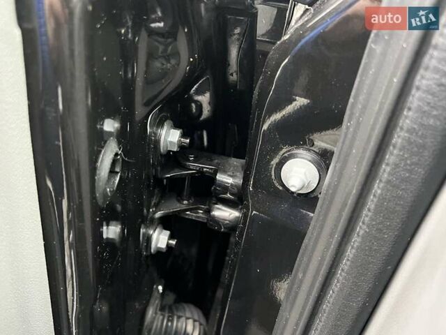 Черный Рено Гранд Сценик, объемом двигателя 2 л и пробегом 110 тыс. км за 7150 $, фото 61 на Automoto.ua