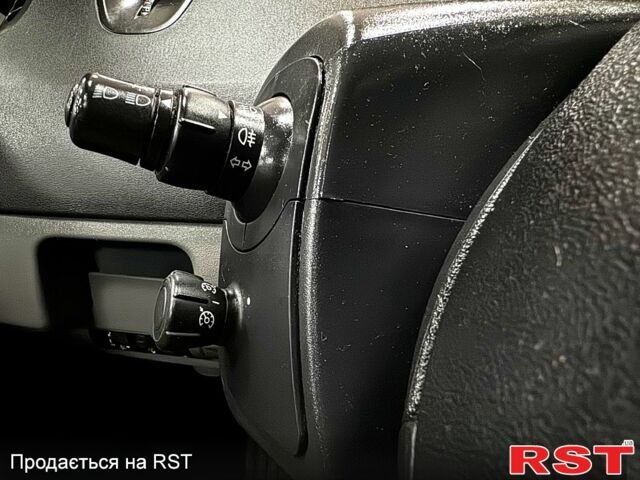 Чорний Рено Гранд Сценік, об'ємом двигуна 1.6 л та пробігом 194 тис. км за 5900 $, фото 12 на Automoto.ua