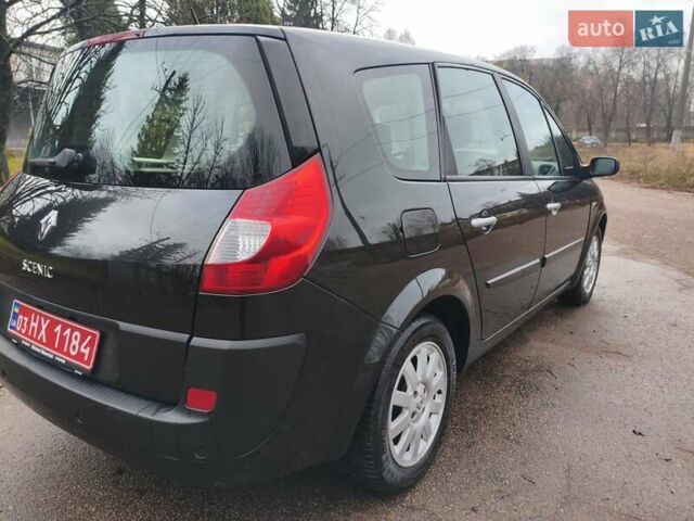 Черный Рено Гранд Сценик, объемом двигателя 2 л и пробегом 110 тыс. км за 7150 $, фото 20 на Automoto.ua