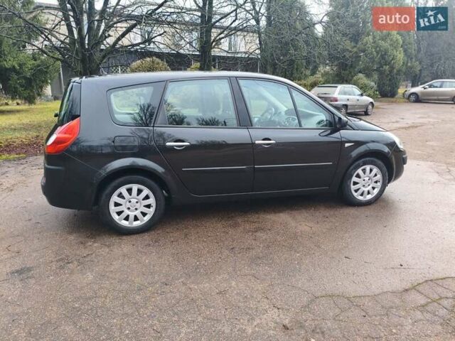 Черный Рено Гранд Сценик, объемом двигателя 2 л и пробегом 110 тыс. км за 7150 $, фото 6 на Automoto.ua