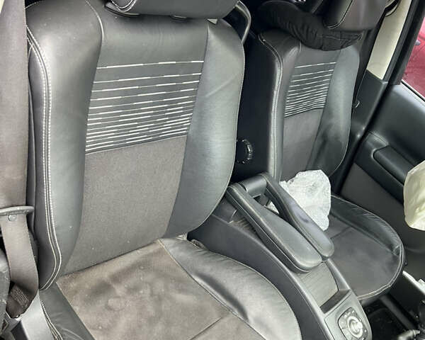 Черный Рено Гранд Сценик, объемом двигателя 1.6 л и пробегом 268 тыс. км за 2000 $, фото 20 на Automoto.ua