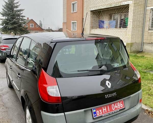 Чорний Рено Гранд Сценік, об'ємом двигуна 2 л та пробігом 208 тис. км за 5250 $, фото 4 на Automoto.ua