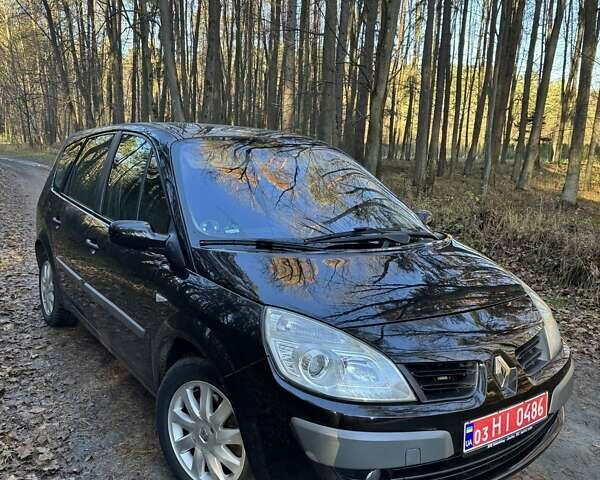 Черный Рено Гранд Сценик, объемом двигателя 2 л и пробегом 210 тыс. км за 5500 $, фото 3 на Automoto.ua