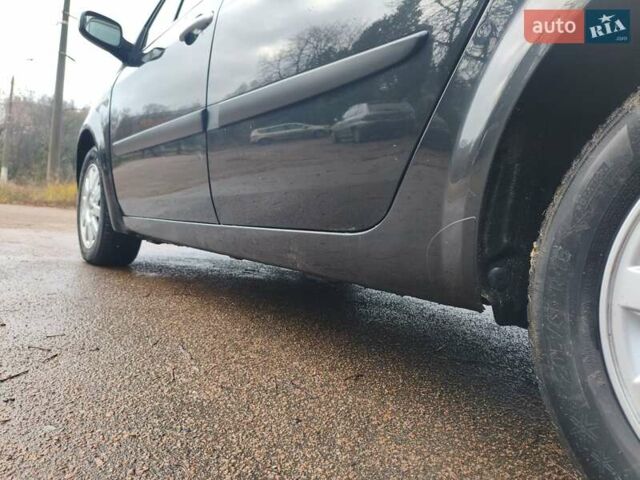Черный Рено Гранд Сценик, объемом двигателя 2 л и пробегом 110 тыс. км за 7150 $, фото 21 на Automoto.ua