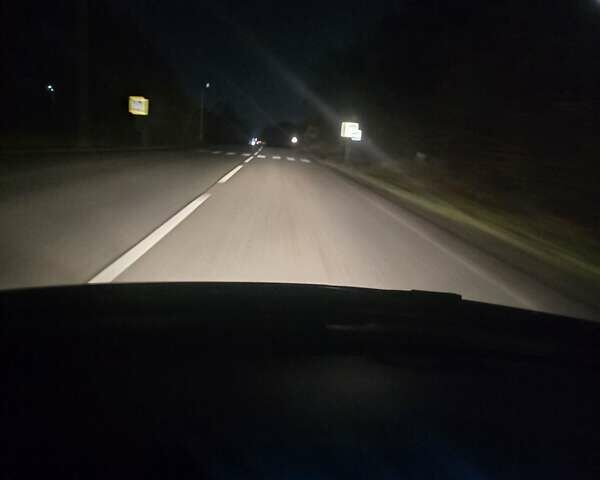 Черный Рено Гранд Сценик, объемом двигателя 1.6 л и пробегом 248 тыс. км за 5300 $, фото 10 на Automoto.ua