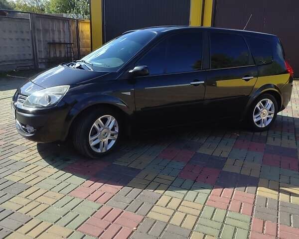 Черный Рено Гранд Сценик, объемом двигателя 2 л и пробегом 219 тыс. км за 6200 $, фото 3 на Automoto.ua