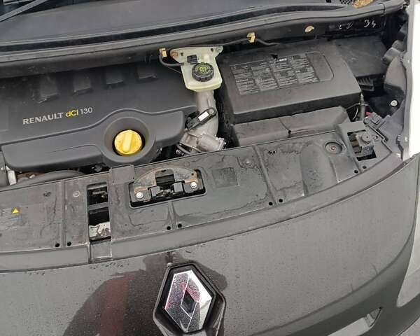 Черный Рено Гранд Сценик, объемом двигателя 1.87 л и пробегом 177 тыс. км за 7200 $, фото 2 на Automoto.ua