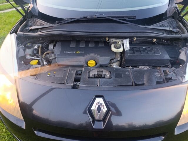 Чорний Рено Гранд Сценік, об'ємом двигуна 1.9 л та пробігом 355 тис. км за 6600 $, фото 4 на Automoto.ua