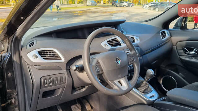 Рено Гранд Сценик 2009 в Днепре (Днепропетровске) на Automoto.ua Черный Рено Гранд Сценик, объемом двигателя 1.87 л и пробегом 240 тыс. км за 6900 $, фото 7 на Automoto.ua