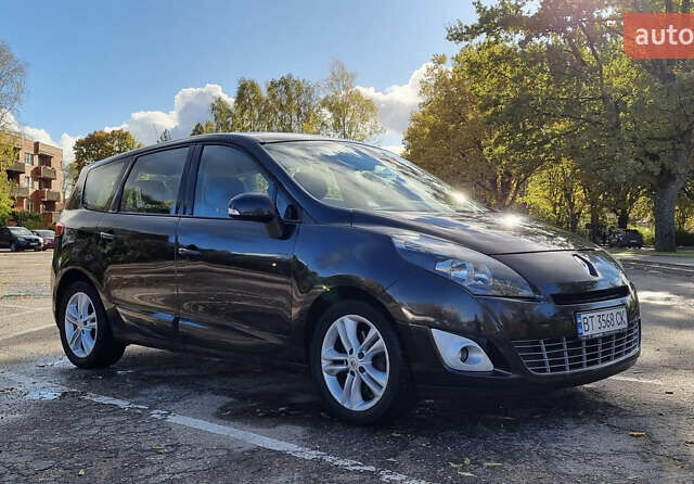 Рено Гранд Сценик 2009 в Днепре (Днепропетровске) на Automoto.ua Черный Рено Гранд Сценик, объемом двигателя 1.87 л и пробегом 240 тыс. км за 6900 $, фото 1 на Automoto.ua