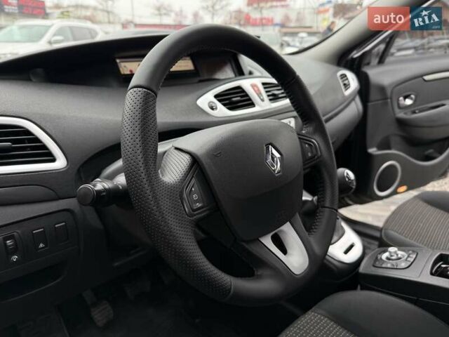 Черный Рено Гранд Сценик, объемом двигателя 1.4 л и пробегом 270 тыс. км за 7300 $, фото 14 на Automoto.ua
