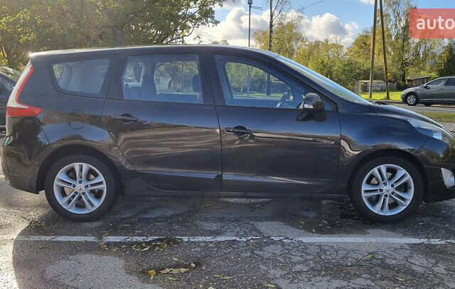 Рено Гранд Сценик 2009 в Днепре (Днепропетровске) на Automoto.ua Черный Рено Гранд Сценик, объемом двигателя 1.87 л и пробегом 240 тыс. км за 6900 $, фото 2 на Automoto.ua