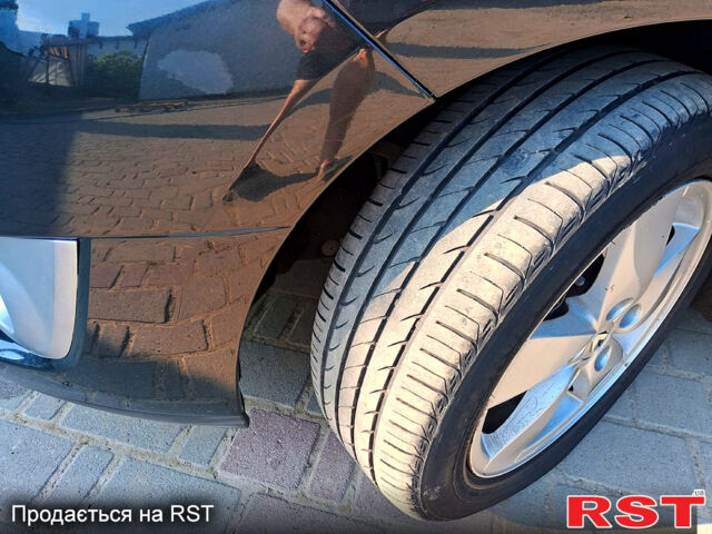 Рено Гранд Сценік 2009 у Косове на Automoto.ua Чорний Рено Гранд Сценік, об'ємом двигуна 1.4 л та пробігом 224 тис. км за 4500 $, фото 1 на Automoto.ua