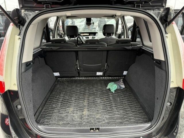 Чорний Рено Гранд Сценік, об'ємом двигуна 1.4 л та пробігом 270 тис. км за 7300 $, фото 6 на Automoto.ua