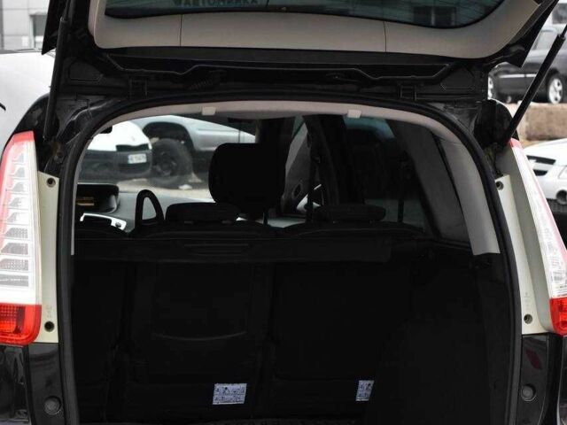 Черный Рено Гранд Сценик, объемом двигателя 1.4 л и пробегом 214 тыс. км за 6999 $, фото 18 на Automoto.ua