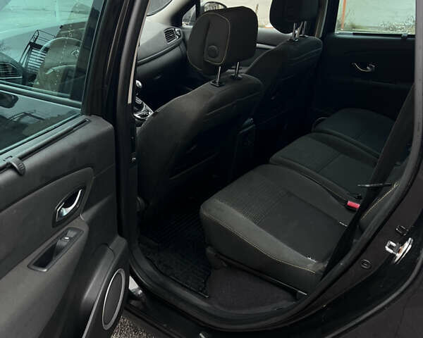 Чорний Рено Гранд Сценік, об'ємом двигуна 1.4 л та пробігом 205 тис. км за 7000 $, фото 8 на Automoto.ua