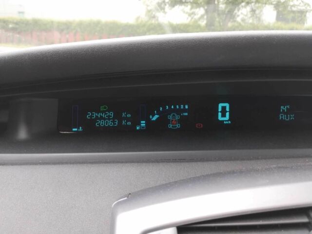 Рено Гранд Сценик 2009 в Киеве на Automoto.ua Черный Рено Гранд Сценик, объемом двигателя 2 л и пробегом 239 тыс. км за 5000 $, фото 1 на Automoto.ua