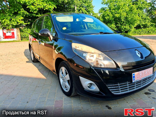 Рено Гранд Сценік 2009 у Косове на Automoto.ua Чорний Рено Гранд Сценік, об'ємом двигуна 1.4 л та пробігом 224 тис. км за 4500 $, фото 5 на Automoto.ua