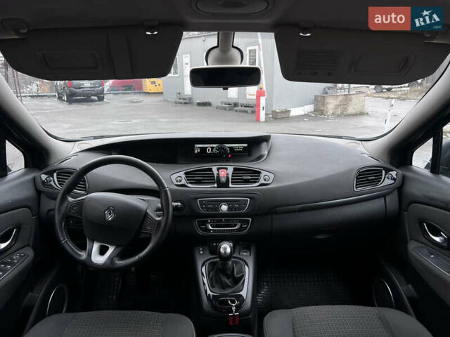Чорний Рено Гранд Сценік, об'ємом двигуна 1.4 л та пробігом 205 тис. км за 7000 $, фото 9 на Automoto.ua
