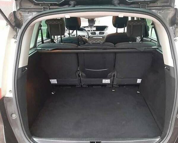 Чорний Рено Гранд Сценік, об'ємом двигуна 1.5 л та пробігом 285 тис. км за 6900 $, фото 4 на Automoto.ua