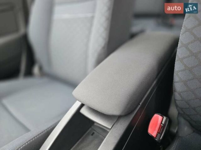 Черный Рено Гранд Сценик, объемом двигателя 1.4 л и пробегом 220 тыс. км за 5999 $, фото 45 на Automoto.ua