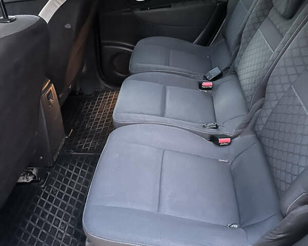 Черный Рено Гранд Сценик, объемом двигателя 1.9 л и пробегом 257 тыс. км за 6800 $, фото 7 на Automoto.ua