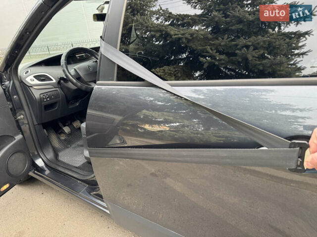 Рено Гранд Сценік 2010 у Полтаві на Automoto.ua Чорний Рено Гранд Сценік, об'ємом двигуна 1.6 л та пробігом 251 тис. км за 7500 $, фото 19 на Automoto.ua