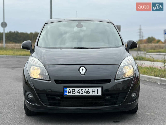Черный Рено Гранд Сценик, объемом двигателя 1.9 л и пробегом 253 тыс. км за 7999 $, фото 24 на Automoto.ua