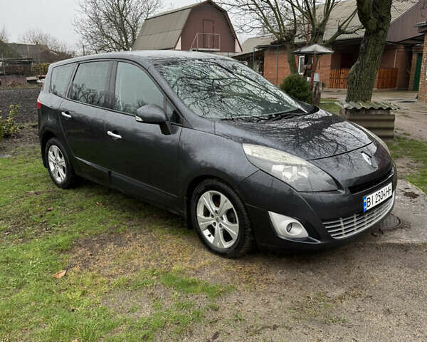 Черный Рено Гранд Сценик, объемом двигателя 1.46 л и пробегом 318 тыс. км за 6550 $, фото 6 на Automoto.ua