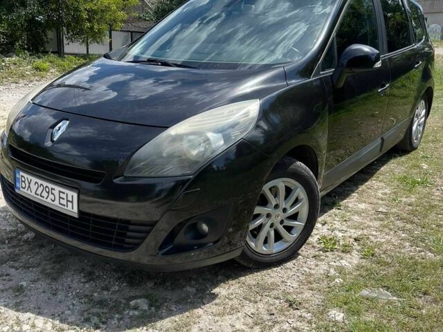 Черный Рено Гранд Сценик, объемом двигателя 1.9 л и пробегом 234 тыс. км за 7850 $, фото 10 на Automoto.ua