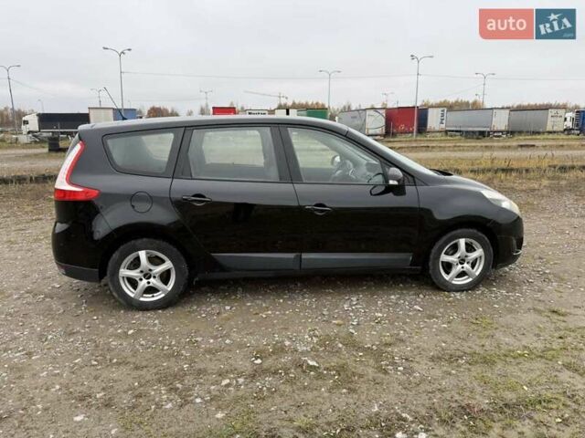 Черный Рено Гранд Сценик, объемом двигателя 1.5 л и пробегом 279 тыс. км за 6250 $, фото 7 на Automoto.ua