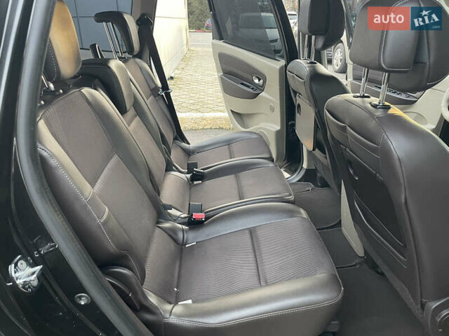 Черный Рено Гранд Сценик, объемом двигателя 1.4 л и пробегом 208 тыс. км за 6000 $, фото 11 на Automoto.ua