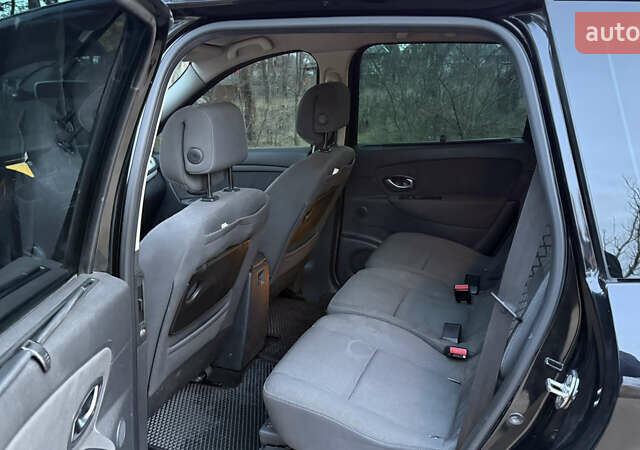 Чорний Рено Гранд Сценік, об'ємом двигуна 1.4 л та пробігом 285 тис. км за 6800 $, фото 10 на Automoto.ua