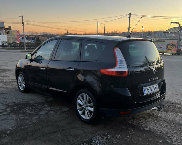 Чорний Рено Гранд Сценік, об'ємом двигуна 1.9 л та пробігом 250 тис. км за 6600 $, фото 2 на Automoto.ua