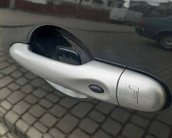 Чорний Рено Гранд Сценік, об'ємом двигуна 1.5 л та пробігом 285 тис. км за 6900 $, фото 2 на Automoto.ua