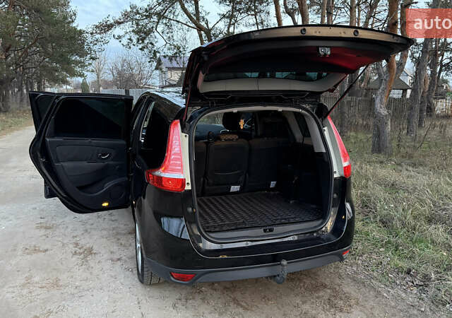 Чорний Рено Гранд Сценік, об'ємом двигуна 1.4 л та пробігом 285 тис. км за 6800 $, фото 13 на Automoto.ua