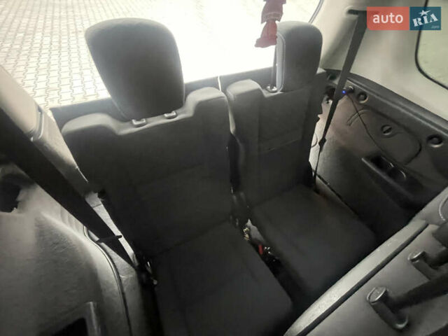 Черный Рено Гранд Сценик, объемом двигателя 1.46 л и пробегом 320 тыс. км за 6000 $, фото 19 на Automoto.ua