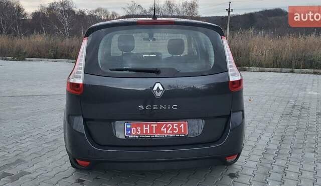 Черный Рено Гранд Сценик, объемом двигателя 1.6 л и пробегом 200 тыс. км за 8350 $, фото 5 на Automoto.ua