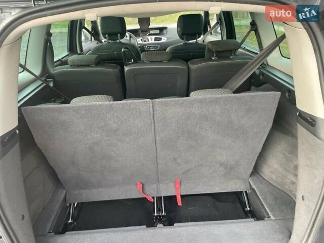 Черный Рено Гранд Сценик, объемом двигателя 1.4 л и пробегом 190 тыс. км за 6200 $, фото 6 на Automoto.ua