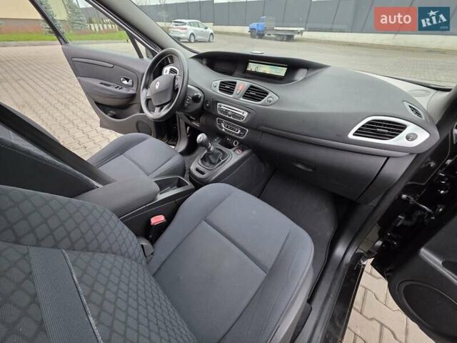 Черный Рено Гранд Сценик, объемом двигателя 1.4 л и пробегом 220 тыс. км за 5999 $, фото 29 на Automoto.ua