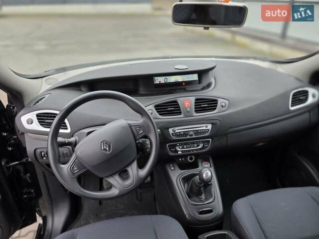 Черный Рено Гранд Сценик, объемом двигателя 1.4 л и пробегом 220 тыс. км за 5999 $, фото 25 на Automoto.ua