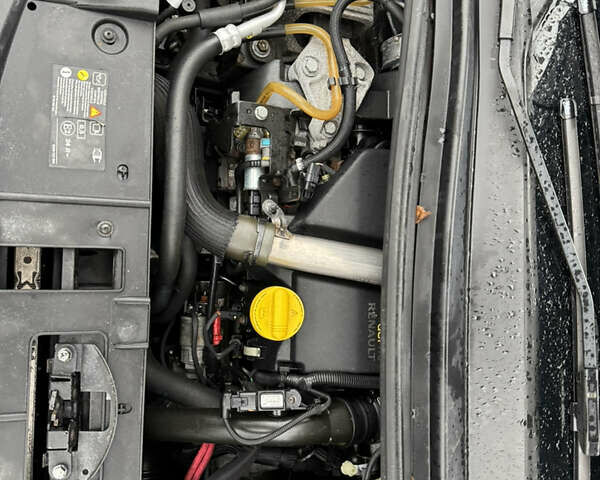 Черный Рено Гранд Сценик, объемом двигателя 1.46 л и пробегом 318 тыс. км за 6550 $, фото 16 на Automoto.ua