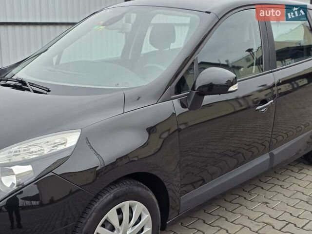 Черный Рено Гранд Сценик, объемом двигателя 1.4 л и пробегом 220 тыс. км за 5999 $, фото 22 на Automoto.ua