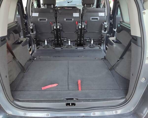 Черный Рено Гранд Сценик, объемом двигателя 1.46 л и пробегом 240 тыс. км за 7000 $, фото 15 на Automoto.ua