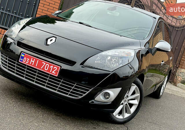 Черный Рено Гранд Сценик, объемом двигателя 1.4 л и пробегом 218 тыс. км за 7200 $, фото 17 на Automoto.ua