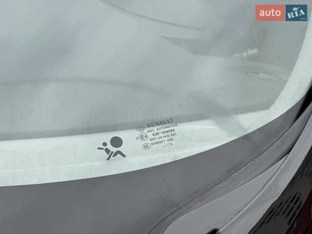 Черный Рено Гранд Сценик, объемом двигателя 1.9 л и пробегом 253 тыс. км за 7999 $, фото 4 на Automoto.ua