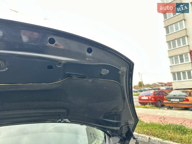 Черный Рено Гранд Сценик, объемом двигателя 1.9 л и пробегом 253 тыс. км за 7999 $, фото 86 на Automoto.ua