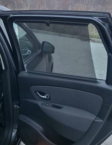 Черный Рено Гранд Сценик, объемом двигателя 1.6 л и пробегом 200 тыс. км за 8350 $, фото 21 на Automoto.ua